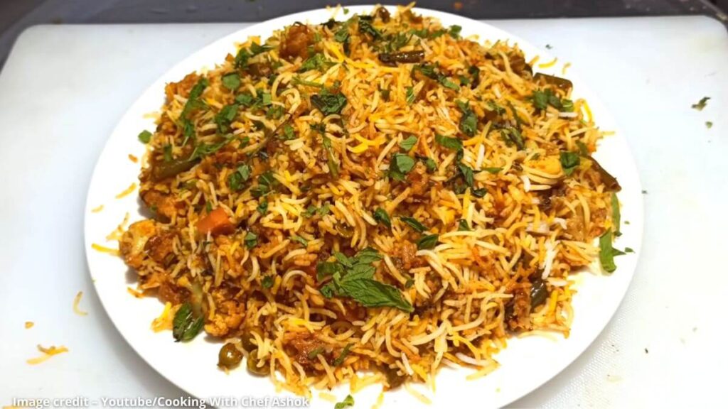 veg-biryani-banavani-rit-recipe-in-gujarati